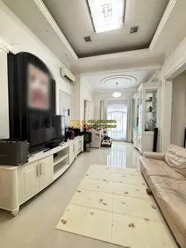 Dijual Villa Siap Huni di Komplek Cemara Asri Medan Jalan Peony