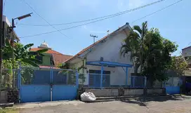 Rumah Jl. Kawung deket Indrapura, Perak, Rajawali, ada Gudang