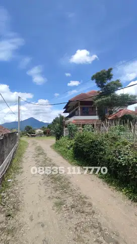 Tanah Villa Jalan Ciputri Lokasi Dekat Kota Lembang Dokumen SHM