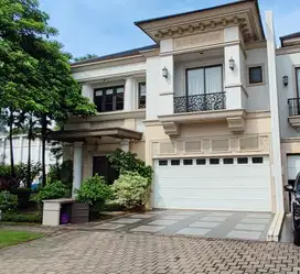 Jarang Ada. Rumah Mewah Cluster Jadeite BSD. Depan Jalan Utama.
