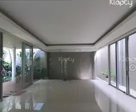 JUAL RUMAH GRAND PENINSULA PARK DHARMAHUSADA MURAH SHM JARANG ADA