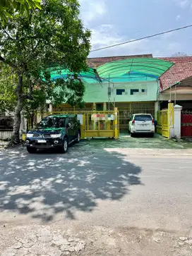 Rumah ex kantor seruni deket kusuma bangsa
