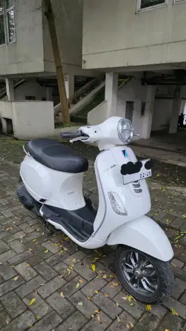 Vespa LX125 I-GET 2024