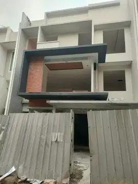 Rumah Dijual Di Kemang Dalam Townhouse Super Murah dibawah Harga Pasar