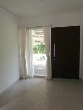DIJUAL      CLUSTER VERMONT PARKLAND    TELAGA GOLD BSD