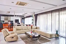 Rumah Mewah Megah di Ancol, Jakarta Utara