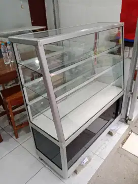 Etalase kue, roti, makanan