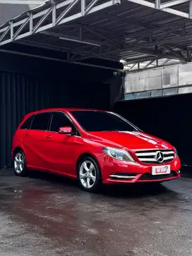 Mercedes Benz B200 Sport 2013