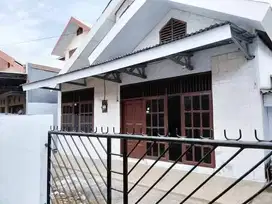 LUAS 10 X 15 RUMAH JLN ANDI MANGERANGI MAPPAODDANG KUMALA