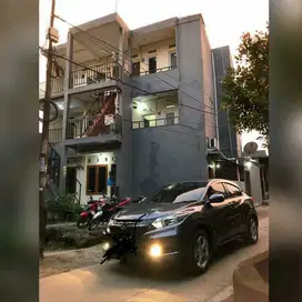 Dijual Cepat Rumah Kost 3 Lantai di Kelapa 2 Kota Depok