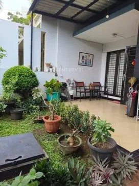 Rumah Semi Furnised Di Cluster Aralia 2 Lantai Lingkungan Aman