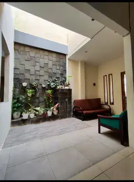 DIJUAL RUMAH RAPIH SIAP HUNI DI BUKIT GOLFT CIBUBUR DEPOK