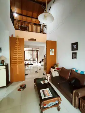 Rumah Bagus Nyaman di Taman Kopo Indah TKI 2