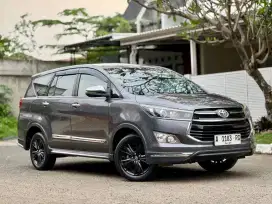 Termurah Innova Venturer 2.4 at 2019 Solar