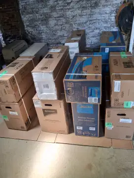 AC Midea 1/2 PK baru