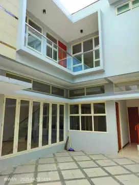 Rumah Cluster Townhouse dekat PARAGON Mall Solo