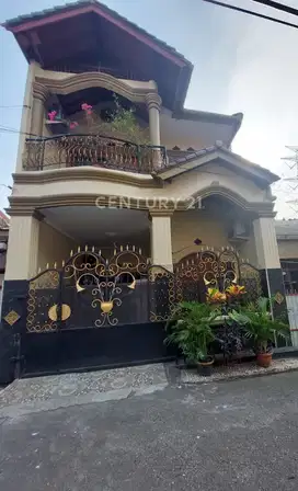 RUMAH ASRI 2LT SIAP HUNI 3KT DI PONDOK BAMBU DUREN SAWIT