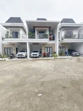 Dijual Rumah 2 Lantai Bergaya Eropa Classic Dekat Tol Cijago
