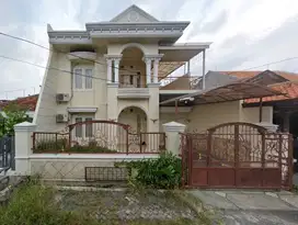 Rumah Terawat di Tenggilis Utara, Surabaya Selatan