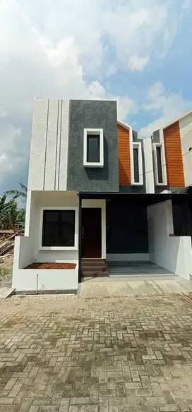 Dijual Town House Siap Huni 10 Menit Ke Pintu Jati Asih Bekasi