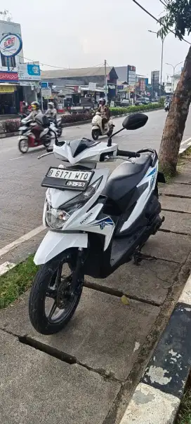 Honda beat sporty 2019