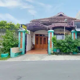 Rumah bagus asri 1.5 Lt dekat Rs Karima utama Kartasura