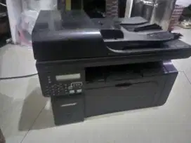Printer fotokopi hitam outihk deskjet