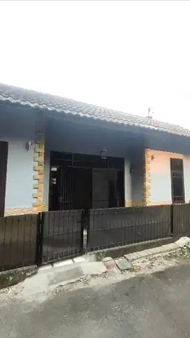 DIJUAL RUMAH TINGGAL KAWASAN CILANDAK BARAT DEKAT DENGAN CITOS