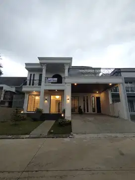 Dijual cepat rumah di cluster depan sentul city