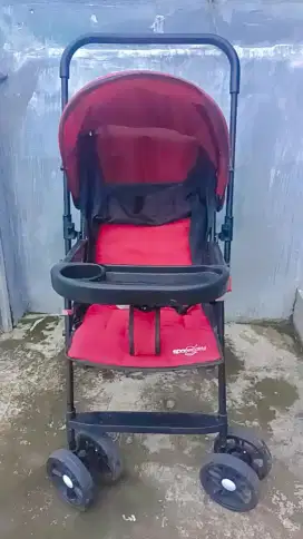 Stoler bayi bisa dilipat