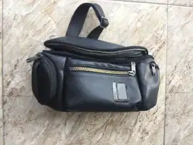 TUMI waist bag tas selempang original