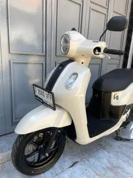 Motor Yamaha Fazio Putih Tahun 2023