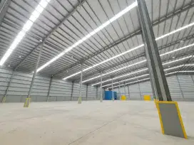 Disewakan Gudang Siap Huni Atap Tinggi Spek Dewa di Cikarang