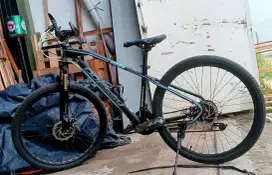 Speda mtb odessy ukuran 27,5