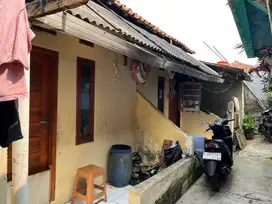 Dijual kontrakan 2 pintu