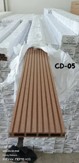 Decking Outdoor Kotak
