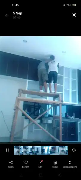 Spesialis pembuat kichnset mini bar