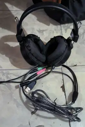 Headphone rexus vonix masih bagus