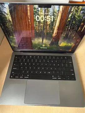 Macbook Pro 14 in 2021 m1 pro 16 ssd 1tb