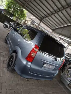 Xenia xi 2010 gres tidak ada bekas