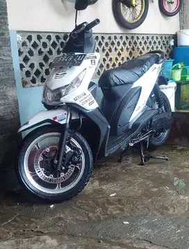Honda Beat carbu 2012