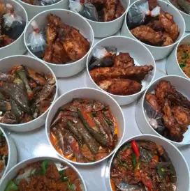 Catering dan rantangan