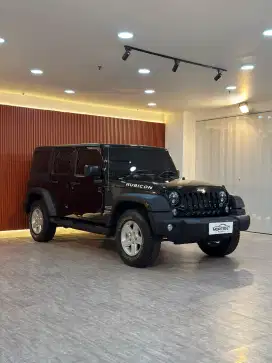 Km 32rb Jeep Wrangler Renegade sport 3.0 At 2015