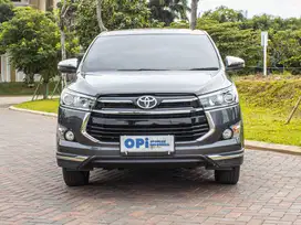 TOYOTA INNOVA VENTURER DIESEL 2.4 AT