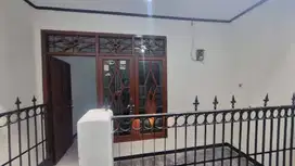 Kontrakan strategis di Tebet, Cocok Untuk Pasutri Baru