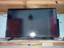 Tv LED Panasonic 40 in analog normal