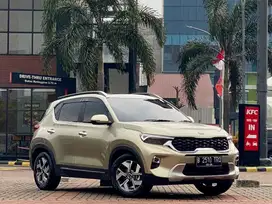 KIA SONET 1.5 iVT Premiere, Panoramic Sunroof, Audio BOSE, TDP 8 Juta