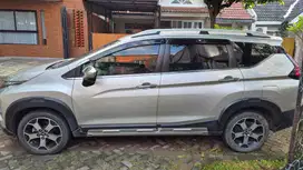 Mitsubishi Xpander Cross 2019 LOW KM!