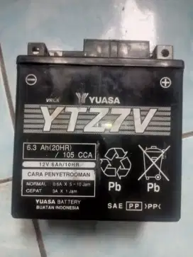 AKI YUASA YTZ 7 V