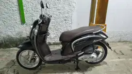 Scoopy fi stylish ISS pajek hidup B Jakpus